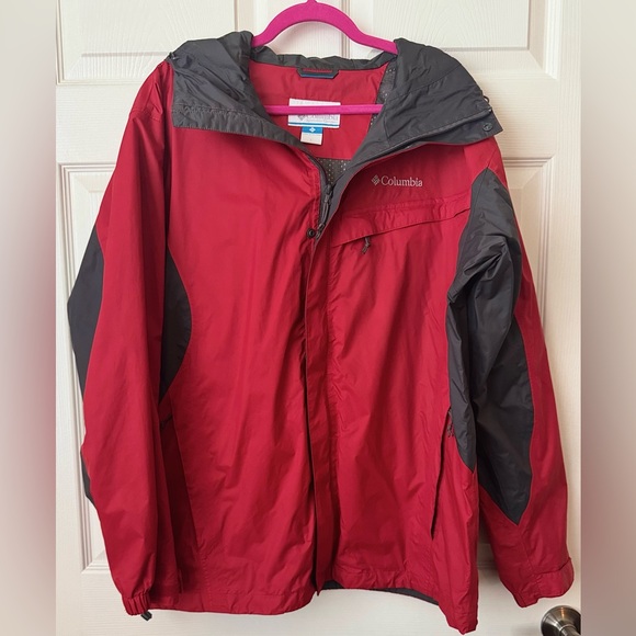 Columbia Other - NWOT Columbia Crimson and Charcoal Windbreaker